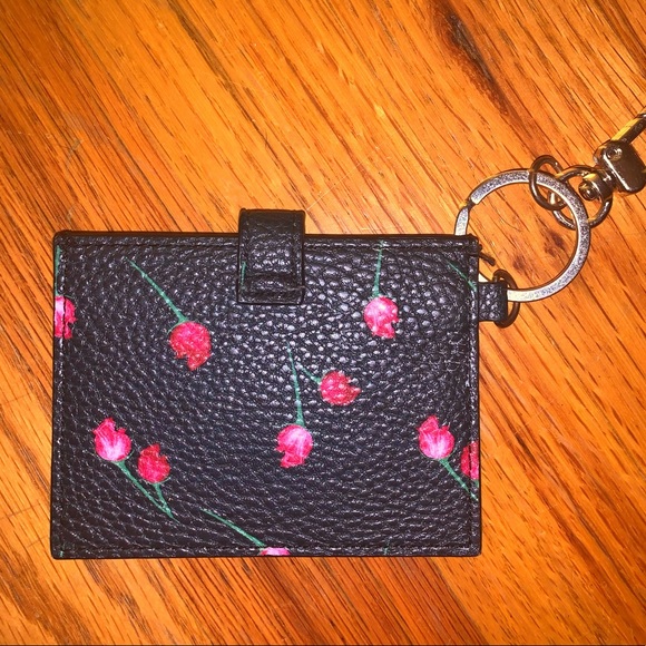 Cute Flowery Card Holder Keychain - Picture 2 of 4